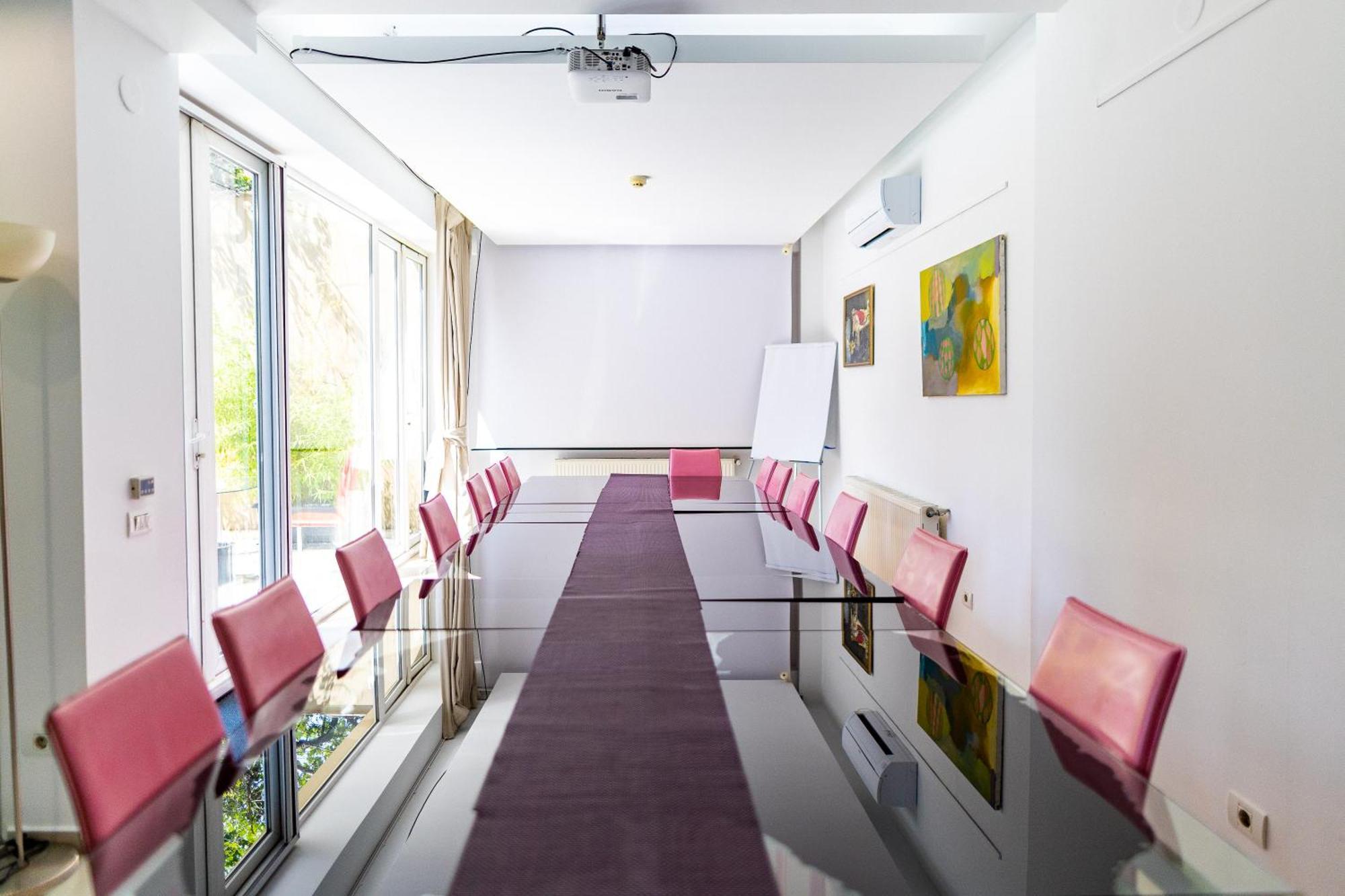 Hotel Christina 4*