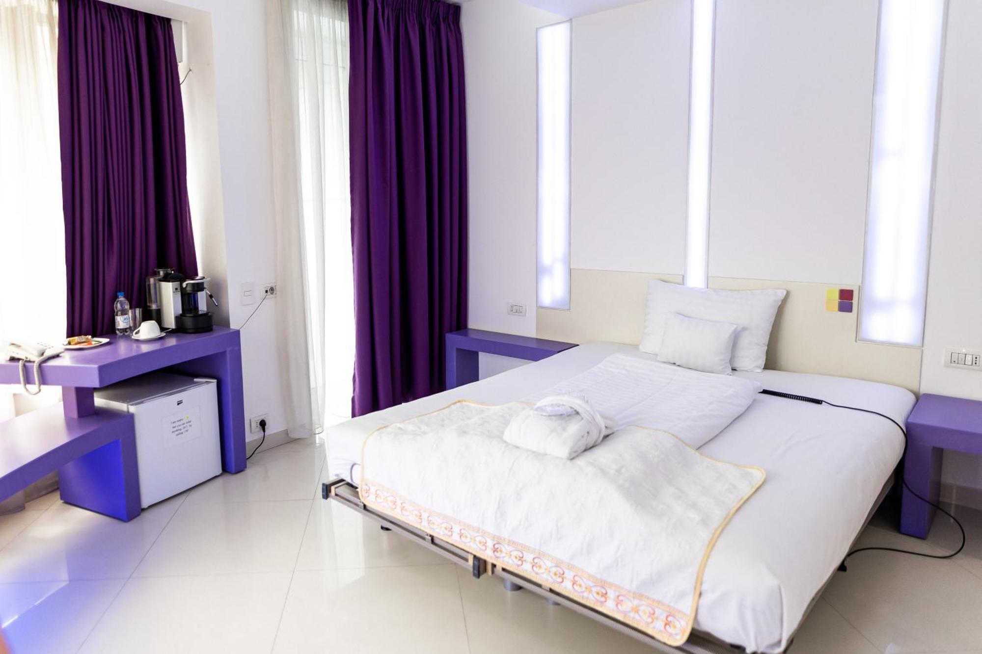 Christina Hotel